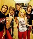 :rotfl:  :rotfl: paramore